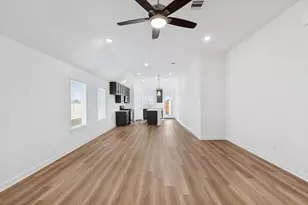 1217 Sacred Light Dr, La Marque, TX 77568 - Photo 15