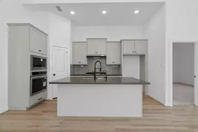 10915 Middle Ridge Drive, Missouri City, TX 77459 - Photo 7