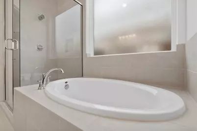 10915 Middle Ridge Drive, Missouri City, TX 77459 - Photo 25