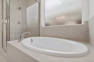 10915 Middle Rdg Dr, Missouri City, TX 77459 - Photo 25