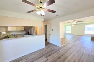 24022 Spring Briar Ln, Spring, TX 77373 - Photo 7