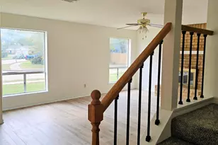 24022 Spring Briar Ln Ln, Spring, TX 77373 - Photo 7