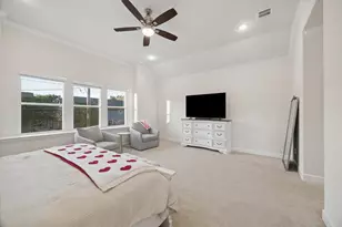 334 W 26th St, Houston, TX 77008 - Photo 13