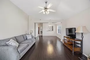 398 Henry St, Alvin, TX 77511 - Photo 7