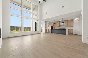 210 Starlight Wood Ct, Willis, TX 77318 - Photo 3