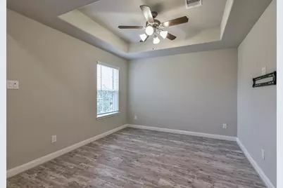 11210 Pavonia Creek Court, Richmond, TX 77406 - Photo 9