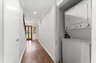 13346 Trail Hollow Dr, Houston, TX 77079 - Photo 15