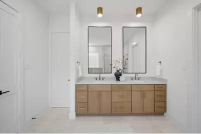 611 E 25th Street #B, Houston, TX 77008 - Photo 17