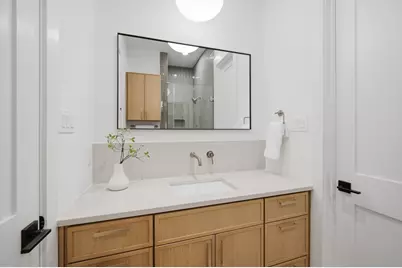 611 E 25th Street #B, Houston, TX 77008 - Photo 23