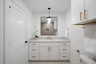 611 E 25th St, Houston, TX 77008 - Photo 31