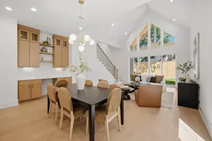 611 E 25th St, Houston, TX 77008 - Photo 1