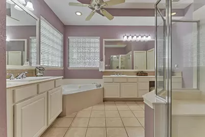 59 W Prairie Dawn Circle, The Woodlands, TX 77385 - Photo 17