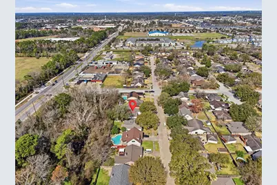 16255 Summer Wind Drive, Houston, TX 77090 - Photo 35