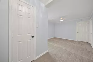 714 E Humble St, Baytown, TX 77520 - Photo 15