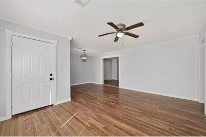 714 E Humble Street, Baytown, TX 77520 - Photo 5