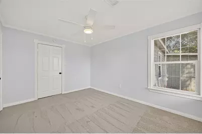714 E Humble Street, Baytown, TX 77520 - Photo 23