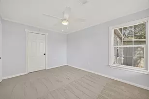 714 E Humble St, Baytown, TX 77520 - Photo 23