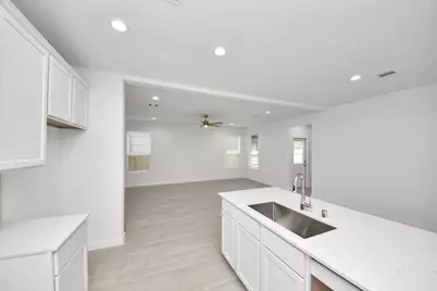 5838 Madison Trail Drive, Richmond, TX 77469 - Photo 11