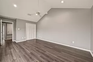 7447 Cambridge St, Houston, TX 77054 - Photo 13