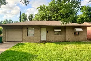 3007 Akard St, Houston, TX 77051 - Photo 1