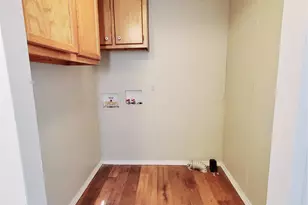 401 S Woodson St, Willis, TX 77378 - Photo 9