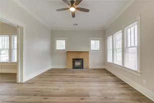 211 E West St, El Campo, TX 77437 - Photo 11