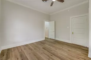 211 E West St, El Campo, TX 77437 - Photo 17