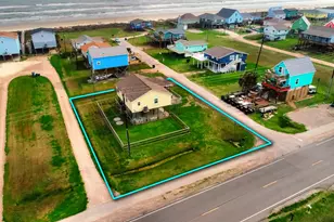 126 Nesmith Pl, Surfside Beach, TX 77541 - Photo 5