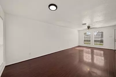 6515 Amberfield Lane, Katy, TX 77449 - Photo 9
