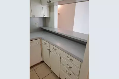 3400 Timmons Lane #29, Houston, TX 77027 - Photo 7