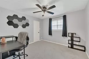 2701 20th St N, Texas City, TX 77590 - Photo 21