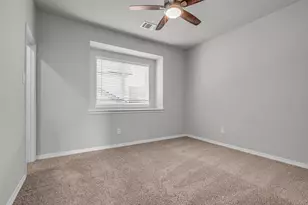 801 Bahia Bay Dr, Katy, TX 77493 - Photo 33