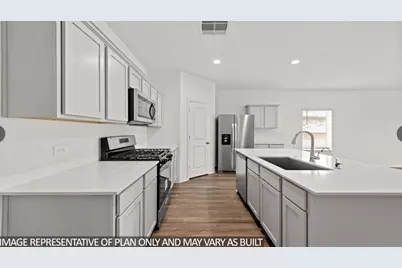 204 Golden Eagle Boulevard, New Waverly, TX 77358 - Photo 3