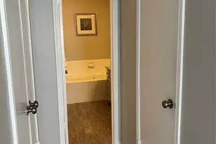 1702 Oak Ridge Dr, Kemah, TX 77565 - Photo 23
