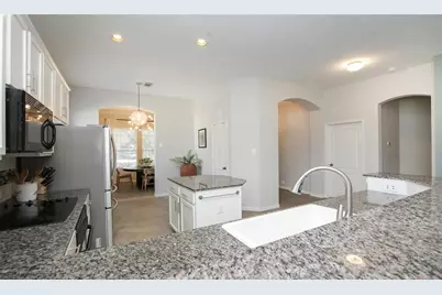 12802 Magnolia Arbor Court, Tomball, TX 77377 - Photo 15