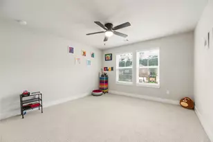 17828 Hanson Ridge Dr, Conroe, TX 77316 - Photo 19