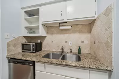6402 Del Monte Drive #62, Houston, TX 77057 - Photo 9