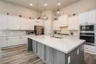 28903 Creekside Bend Dr, Fulshear, TX 77441 - Photo 13