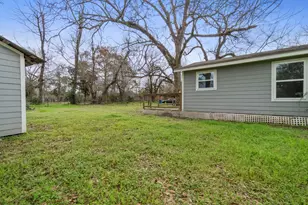 12555 Johnson Rd, Conroe, TX 77302 - Photo 13