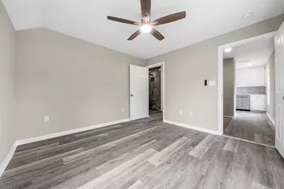 726 10th Avenue N, Texas City, TX 77590 - Photo 17