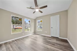 726 10th Ave N, Texas City, TX 77590 - Photo 21