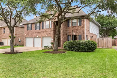13507 Country Green Court, Houston, TX 77059 - Photo 3