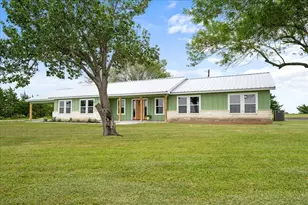 1232 Swiss Alp Hills Loop, Schulenburg, TX 78956 - Photo 3