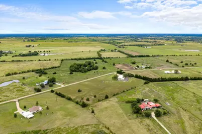 1232 Swiss Alp Hills Loop, Schulenburg, TX 78956 - Photo 25