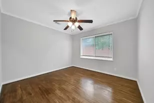 10406 Woodwind Dr, Houston, TX 77025 - Photo 15
