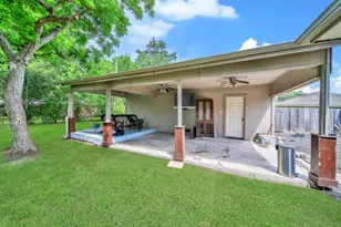 10406 Woodwind Dr, Houston, TX 77025 - Photo 21