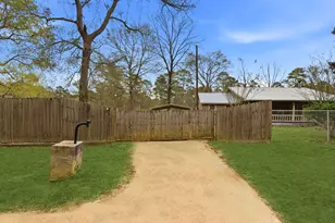 402 Anderson Rd, Livingston, TX 77351 - Photo 41