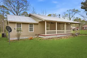 402 Anderson Rd, Livingston, TX 77351 - Photo 3