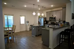 2570 Turberry Dr, West Columbia, TX 77486 - Photo 13