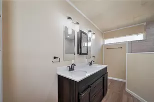 12346 Gainsborough Dr, Houston, TX 77031 - Photo 27